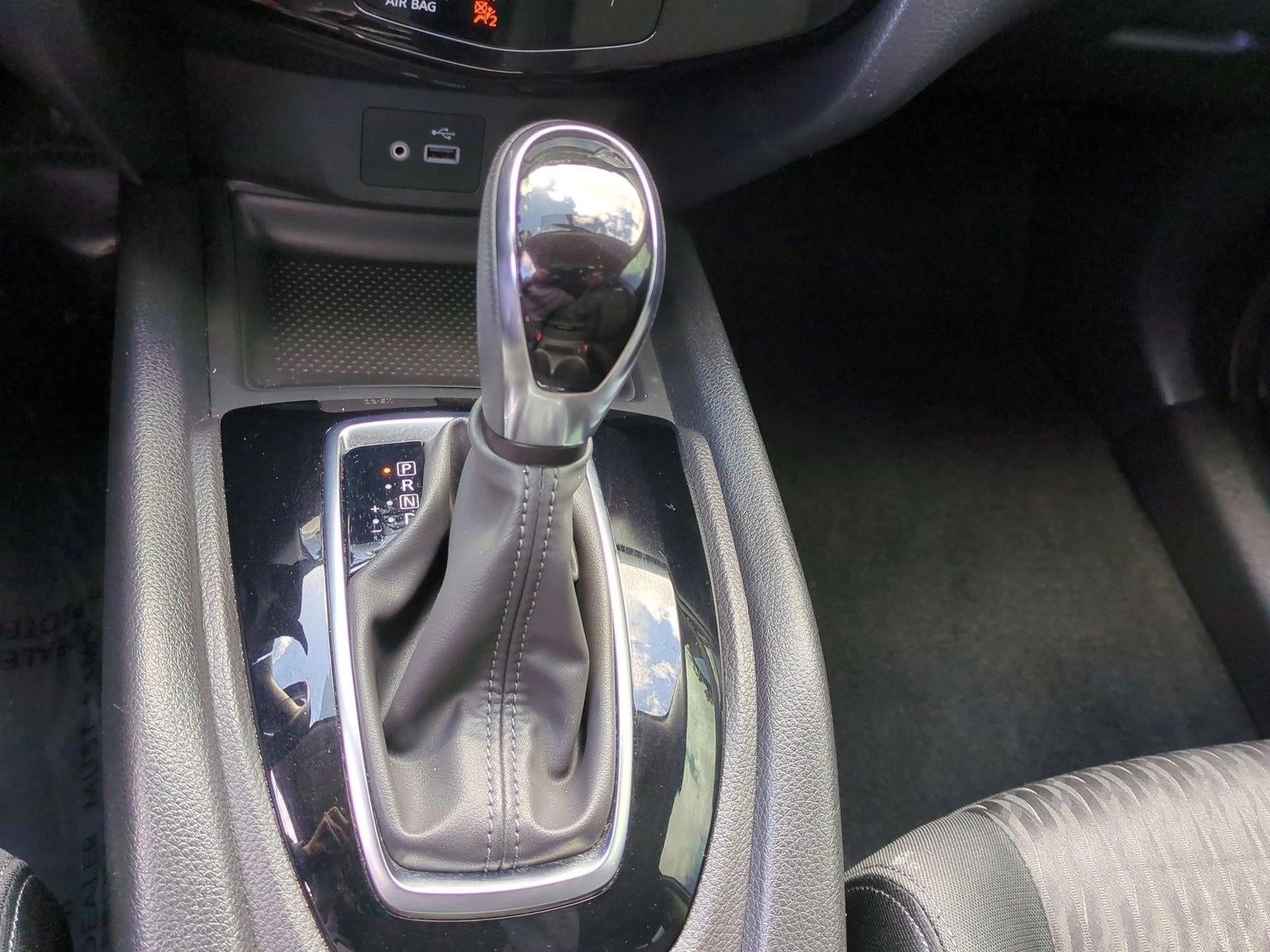 2018 Nissan Rogue FWD SV