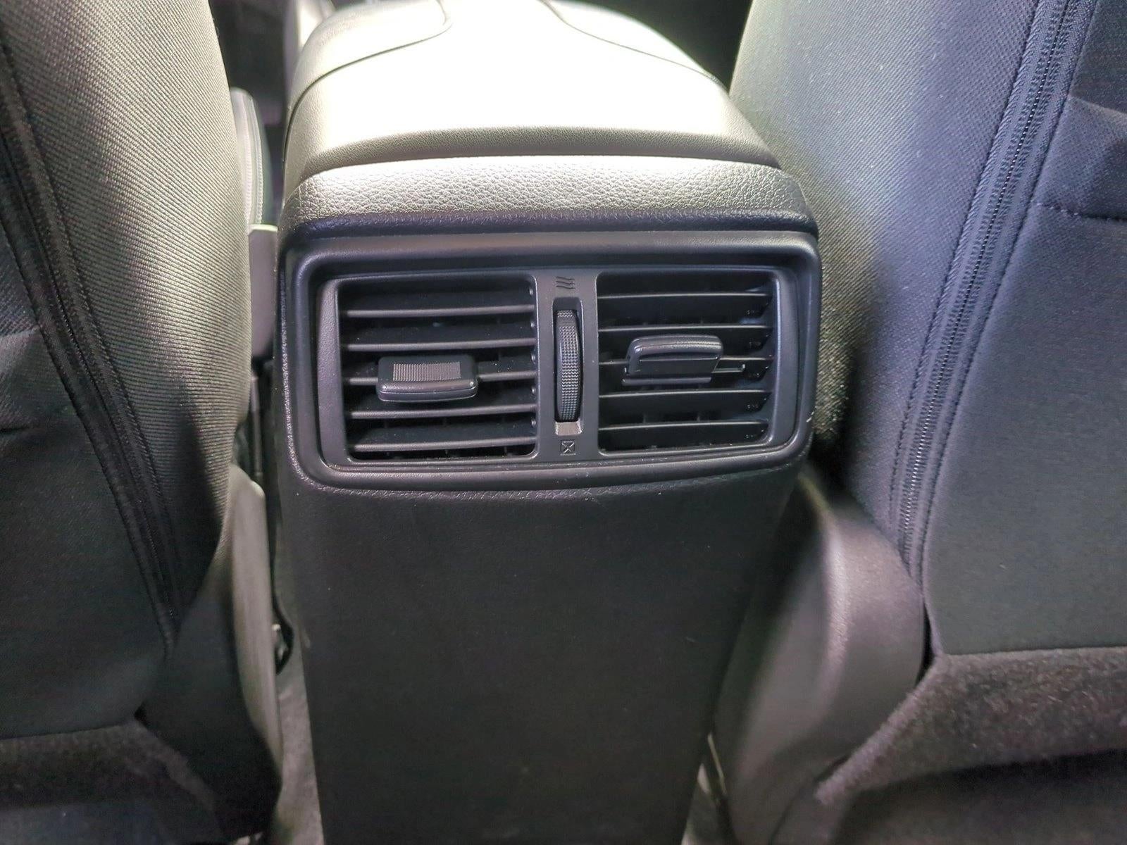 2018 Nissan Rogue FWD SV