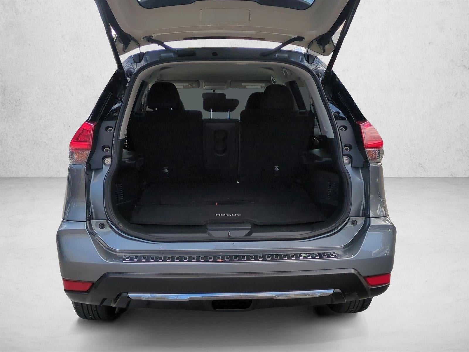 2018 Nissan Rogue FWD SV