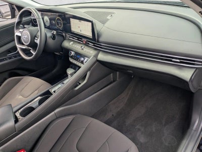 2023 Hyundai ELANTRA SEL IVT