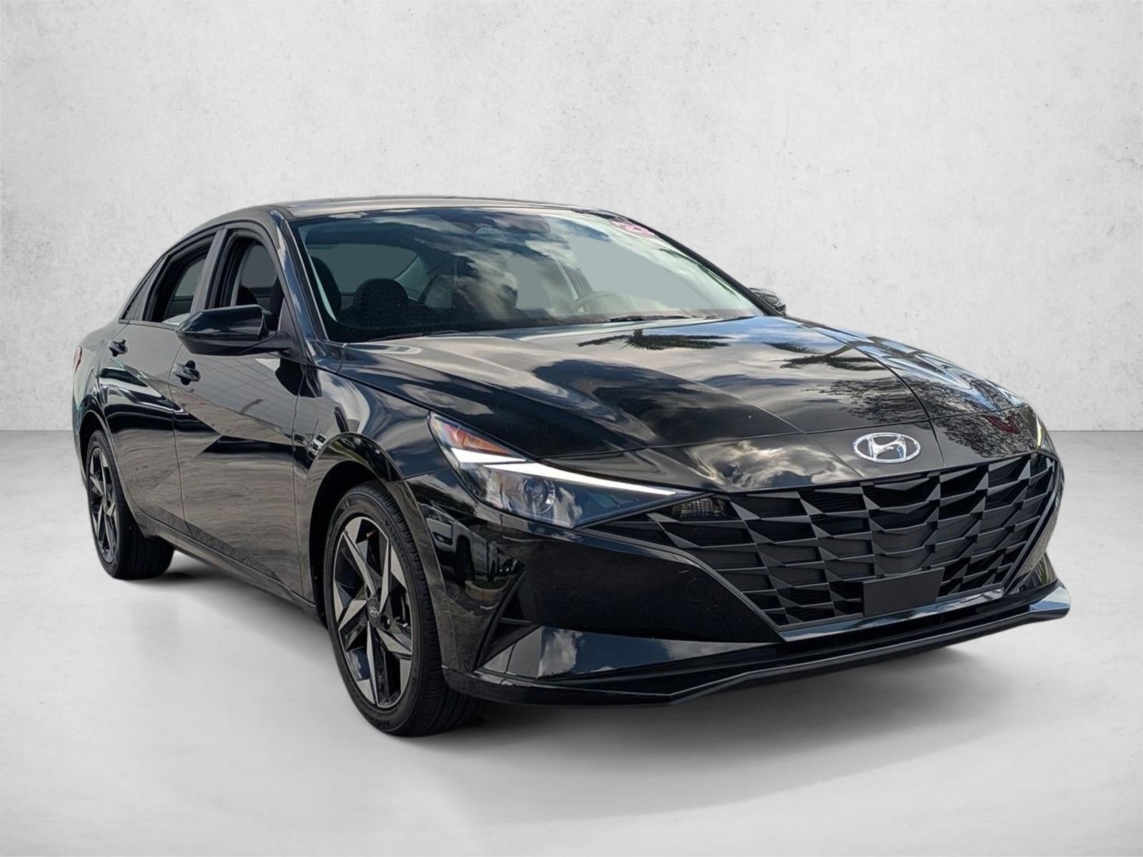 2023 Hyundai ELANTRA SEL IVT