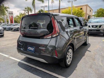 2023 Kia Soul LX IVT