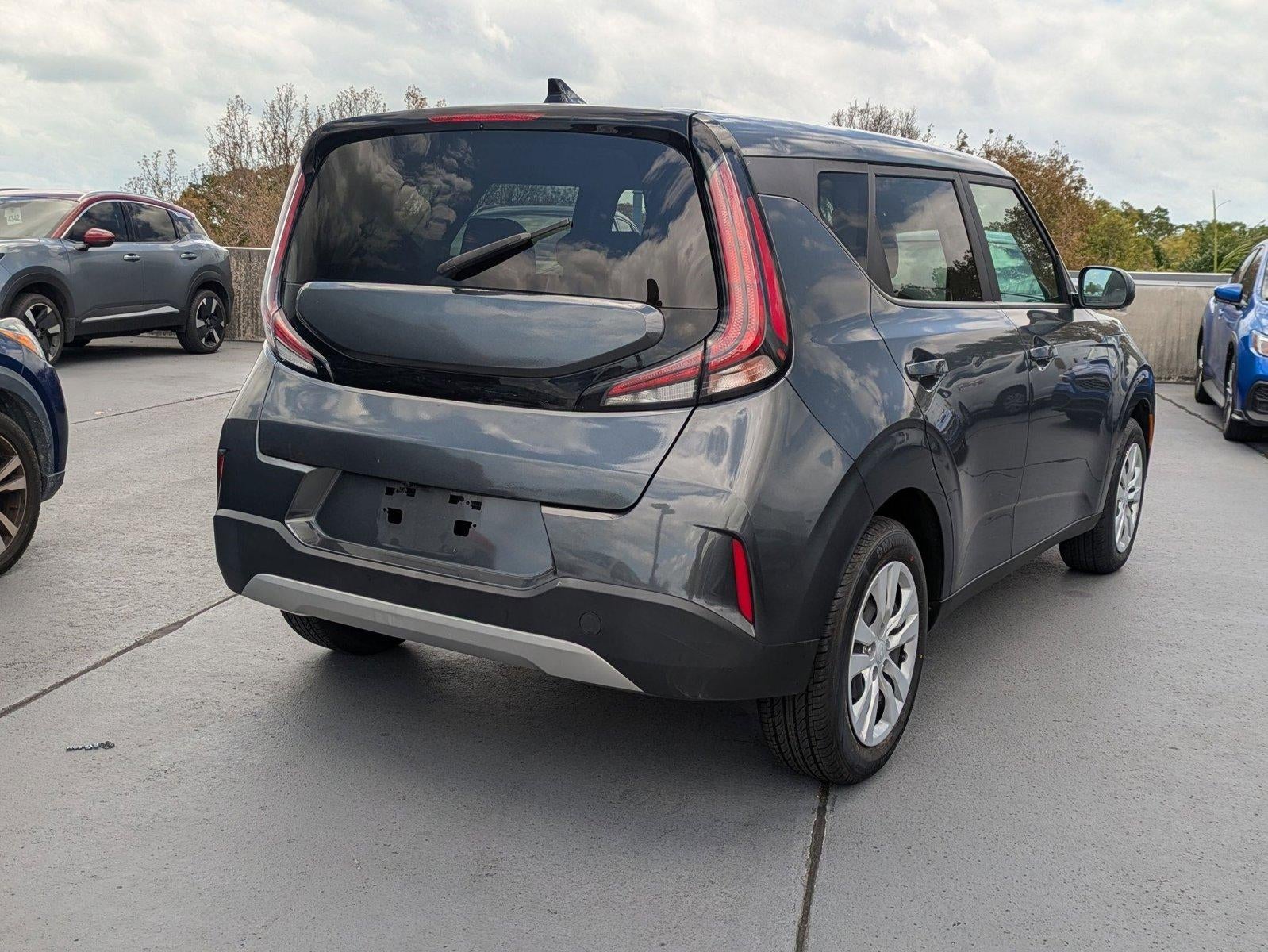 2023 Kia Soul LX IVT