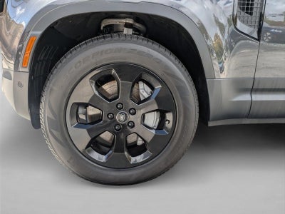 2025 Land Rover Defender 110 P400 S