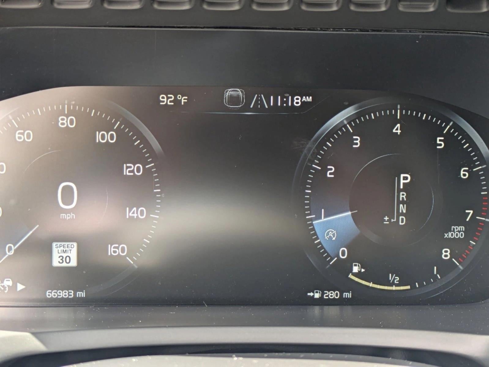 2019 Volvo XC90 T6 AWD R-Design