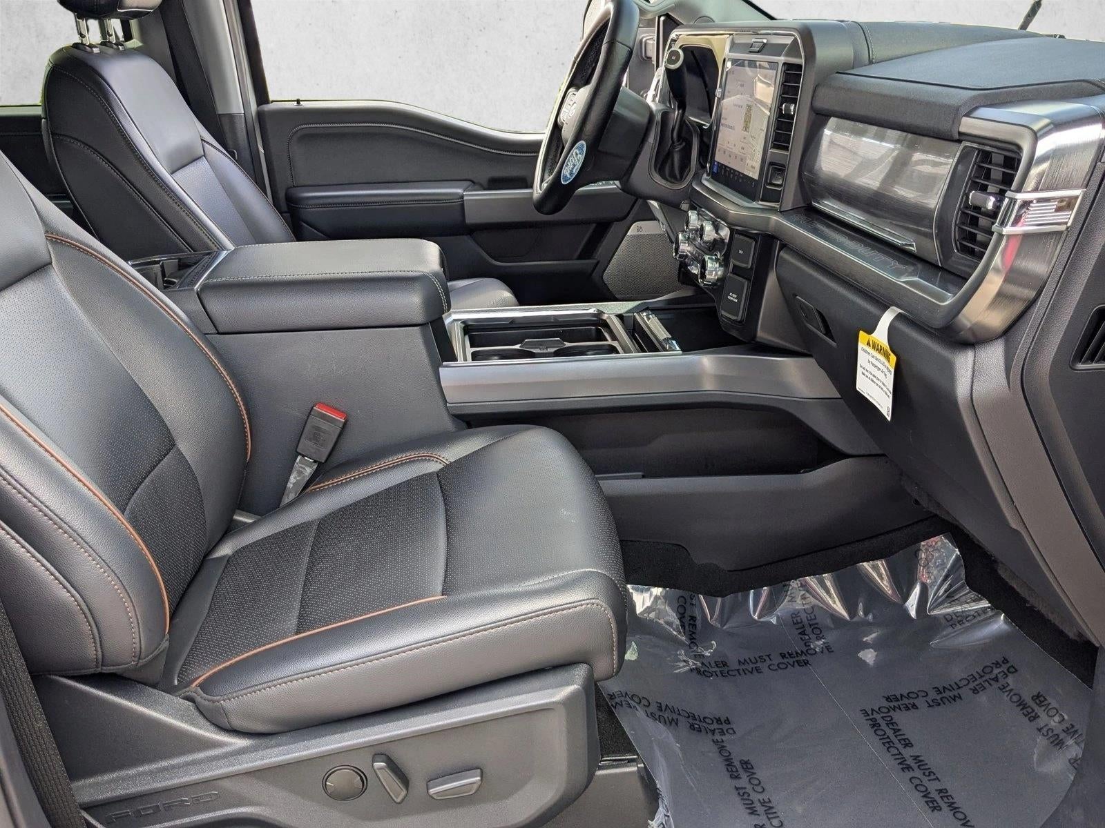 2025 Ford Super Duty F-250 SRW LARIAT 4WD Crew Cab 6.75' Box