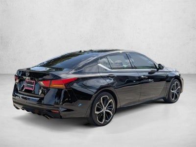 2023 Nissan Altima 2.5 SR Sedan