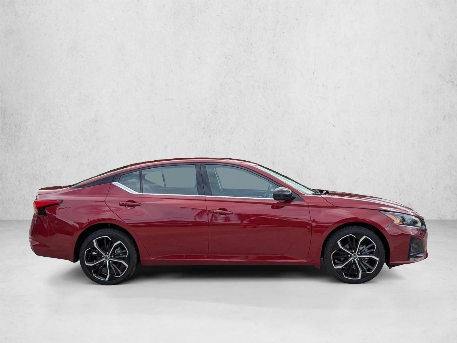 2025 Nissan Altima SR AWD