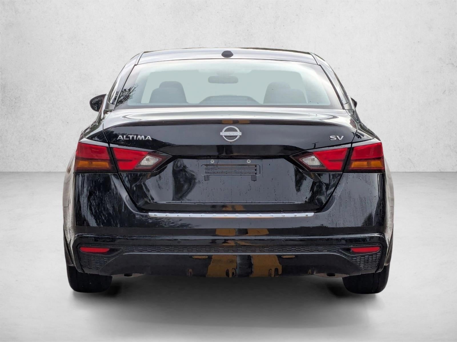 2023 Nissan Altima 2.5 SV Sedan