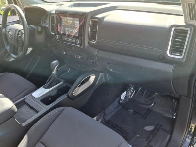 2024 Nissan Frontier Crew Cab 4x2 SV