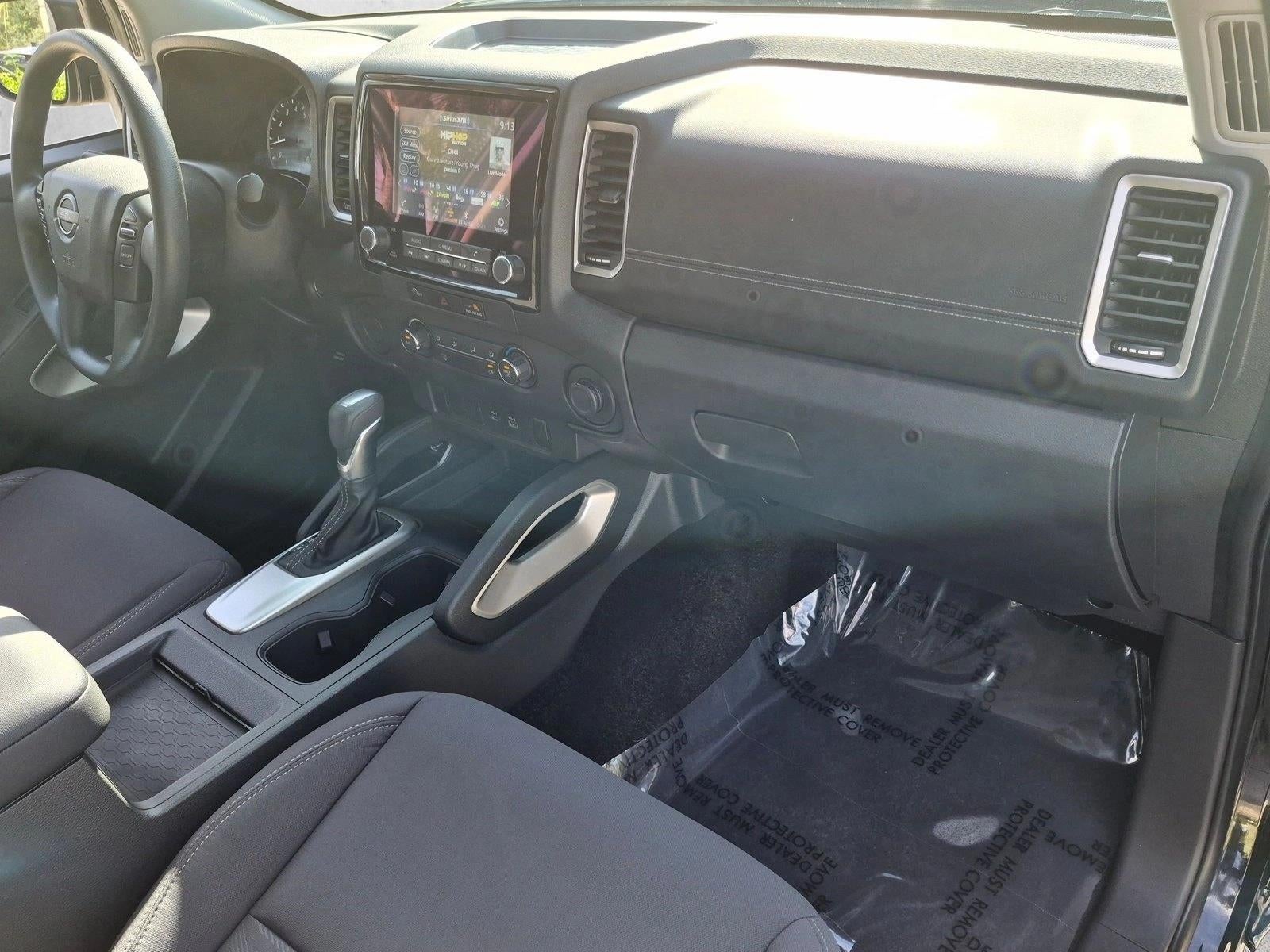 2024 Nissan Frontier Crew Cab 4x2 SV