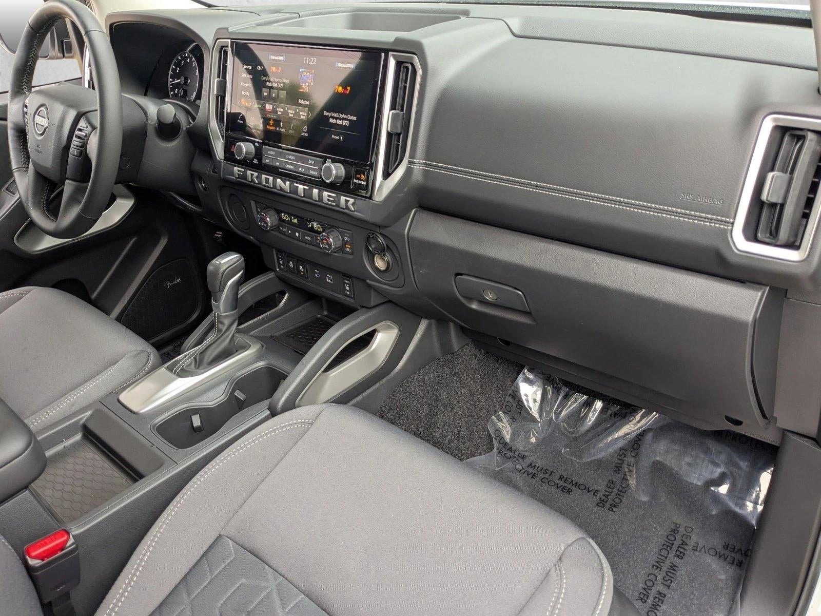 2025 Nissan Frontier Crew Cab 4x2 SV