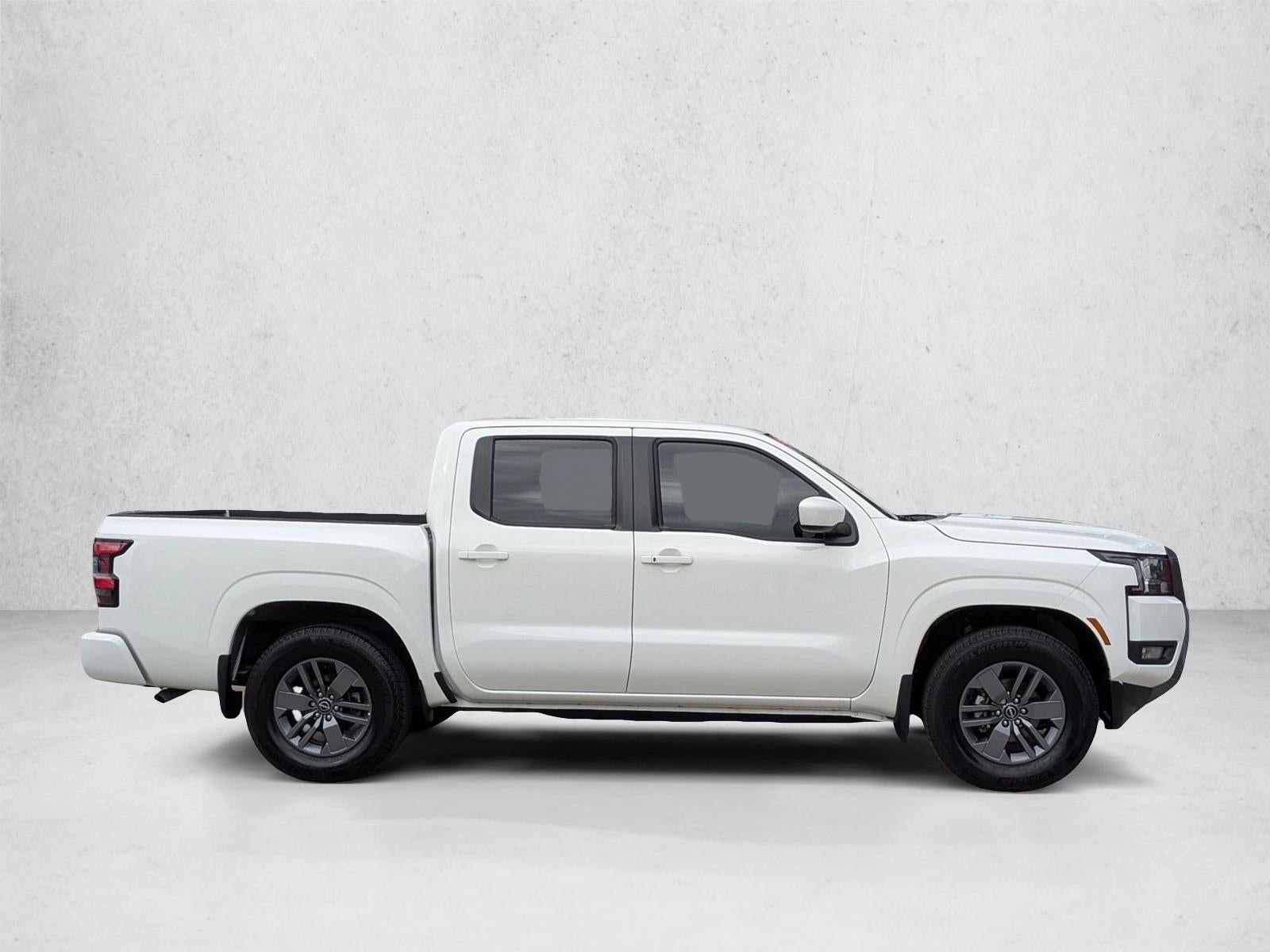2025 Nissan Frontier Crew Cab 4x2 SV