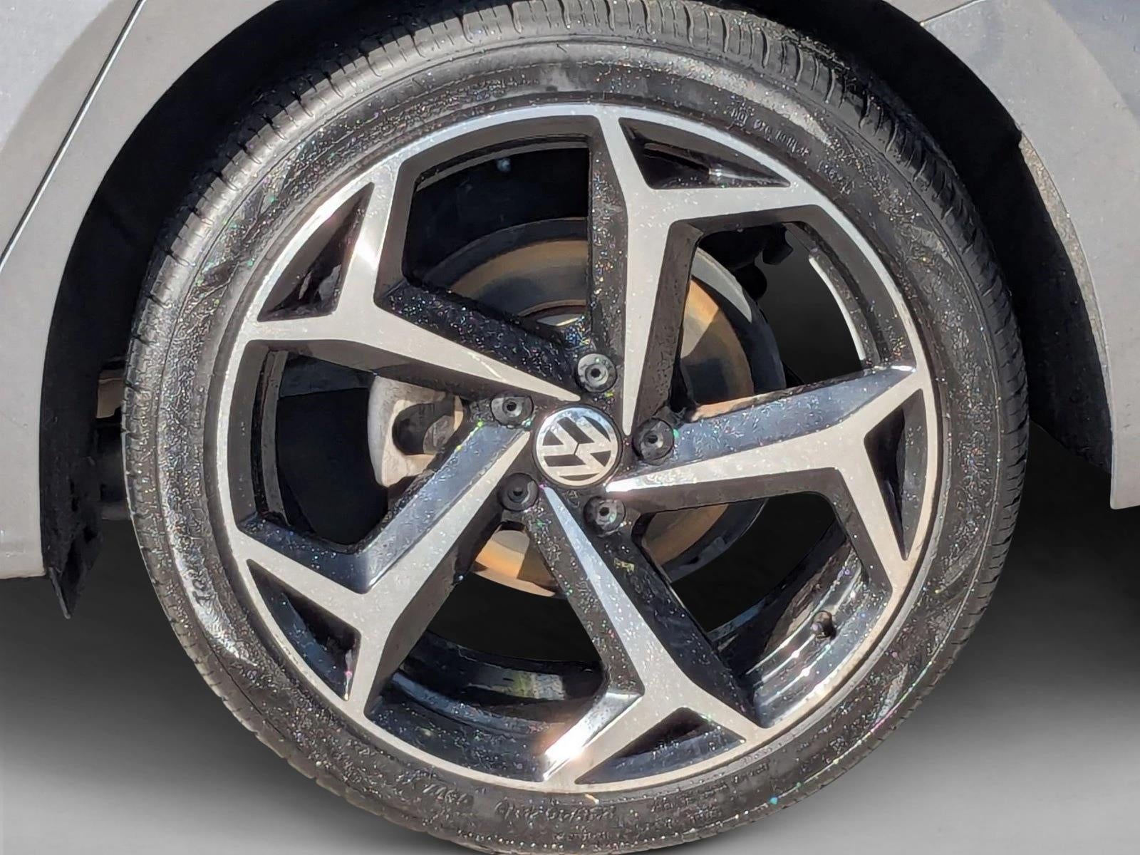 2020 Volkswagen Passat 2.0T R-Line Auto