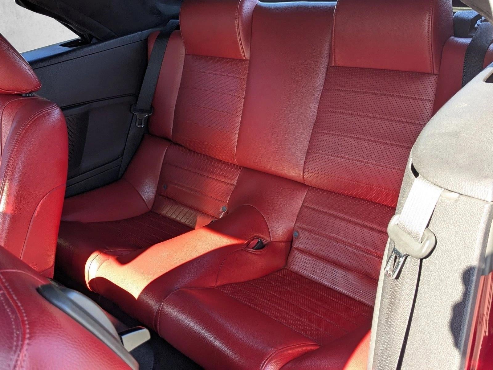 2005 Ford Mustang GT Deluxe