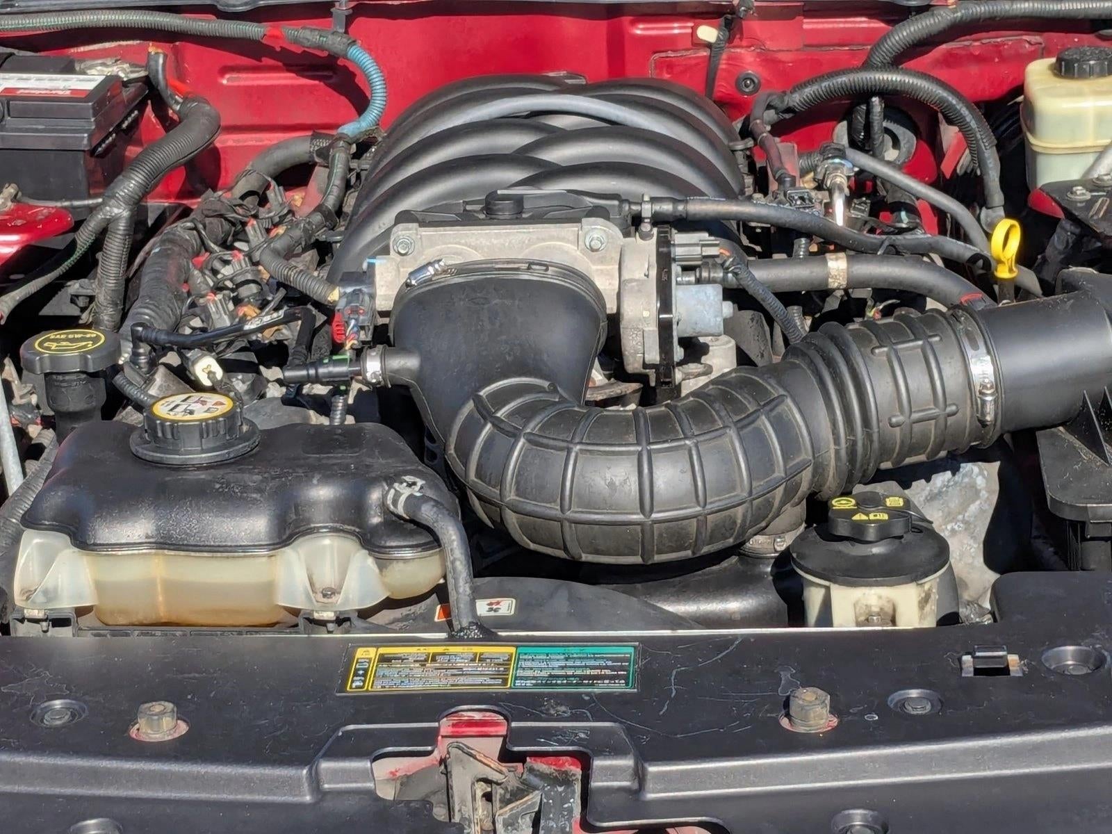 2005 Ford Mustang GT Deluxe