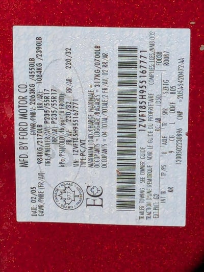 2005 Ford Mustang GT Deluxe