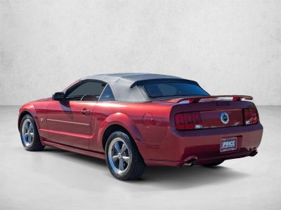 2005 Ford Mustang GT Deluxe