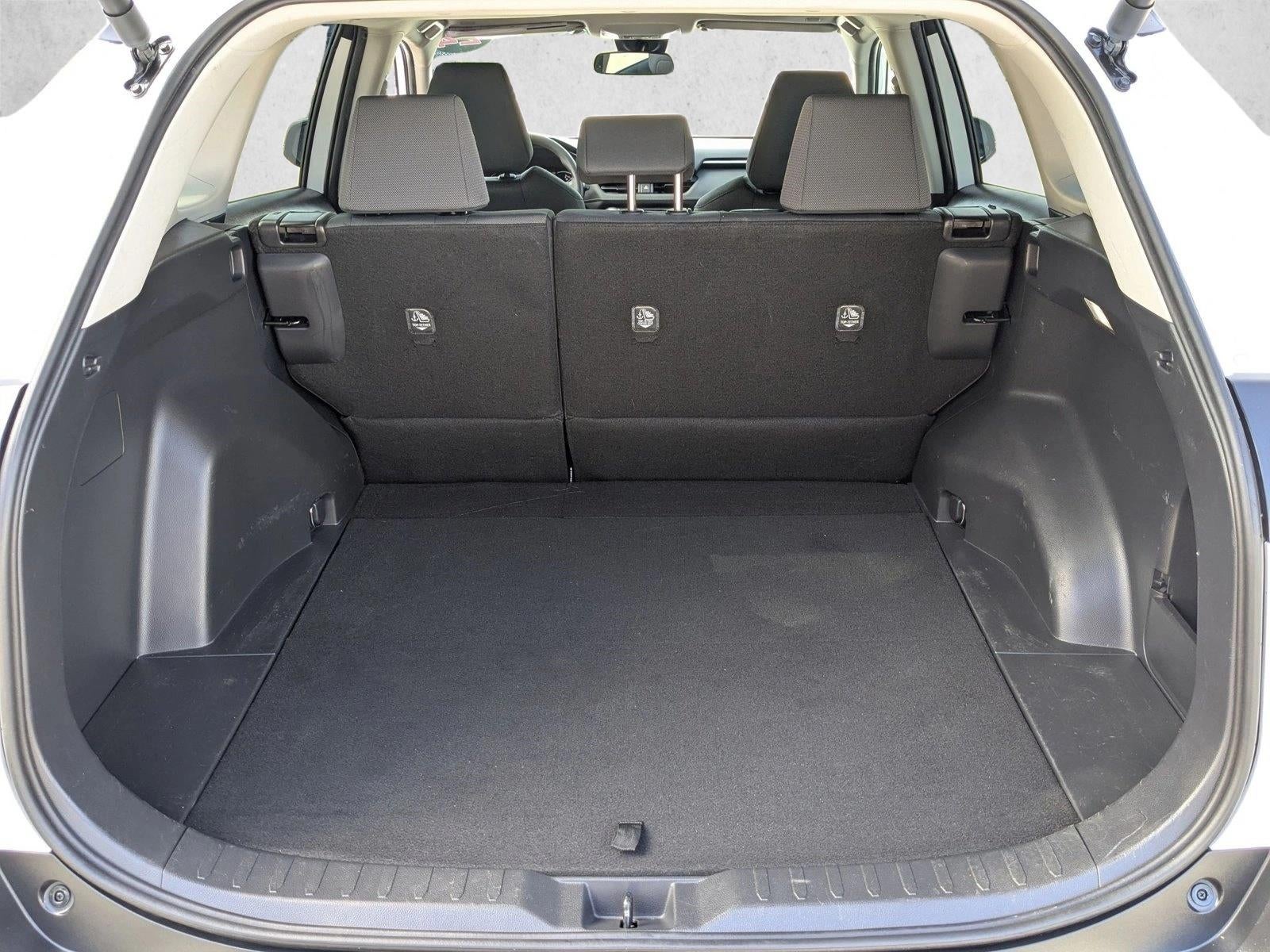 2024 Toyota RAV4 XLE FWD (Natl)
