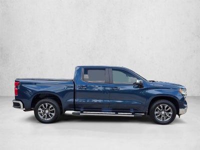 2022 Chevrolet Silverado 1500 Crew Cab Short Box 2-Wheel Drive LT