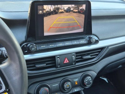 2023 Kia Forte LXS IVT