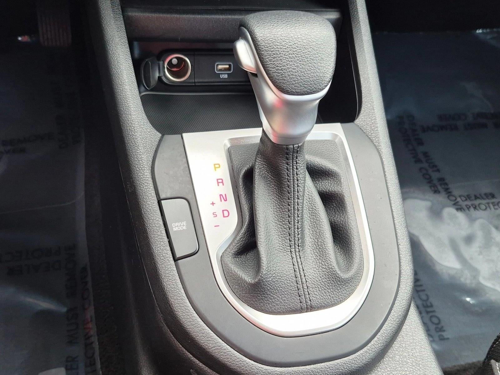 2023 Kia Forte LXS IVT