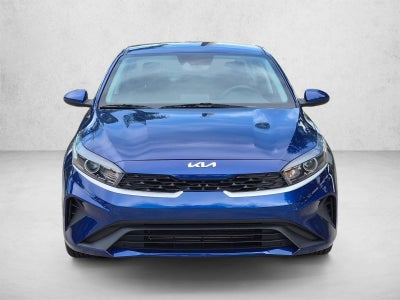 2023 Kia Forte LXS IVT