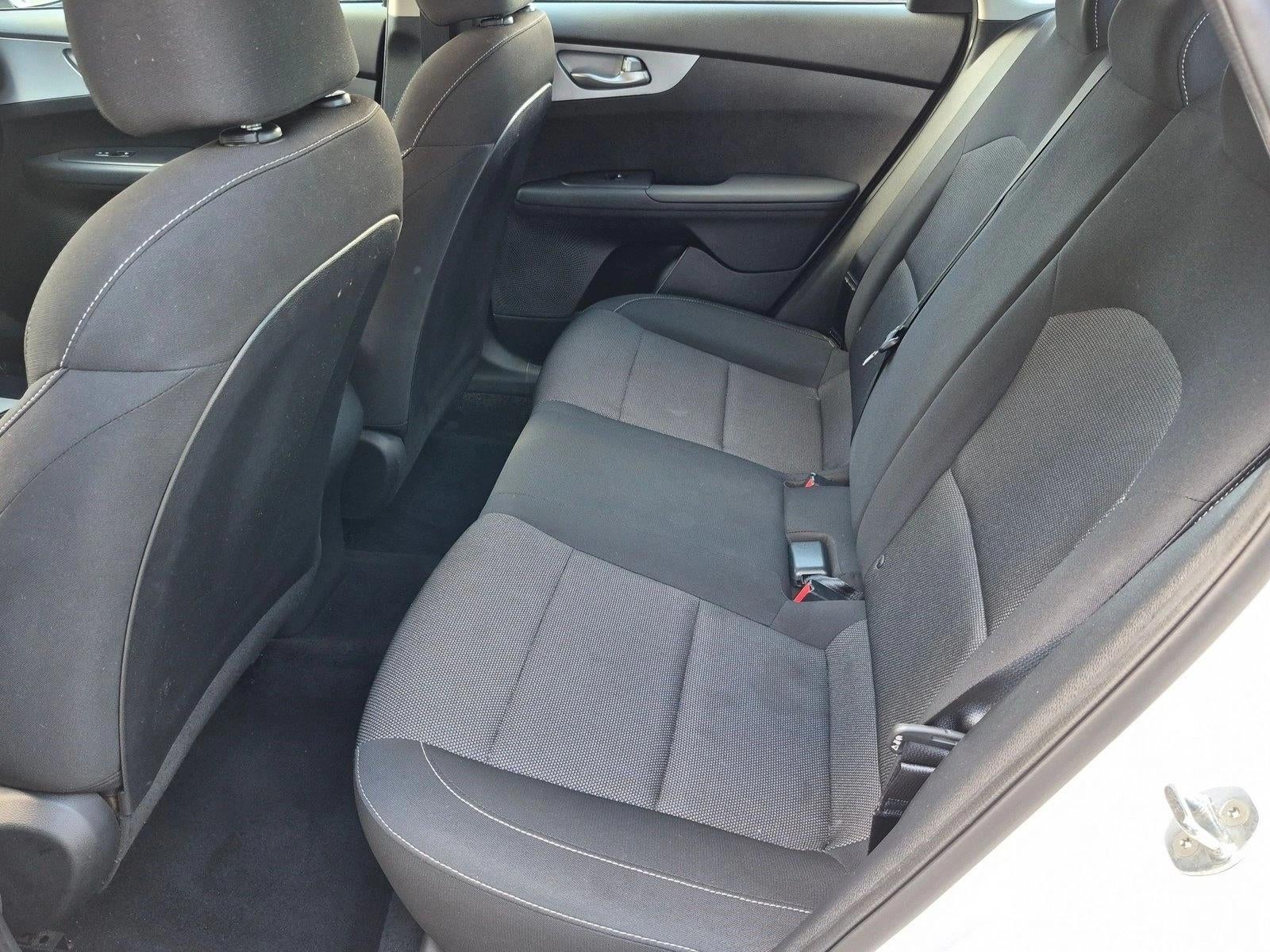 2023 Kia Forte LXS IVT