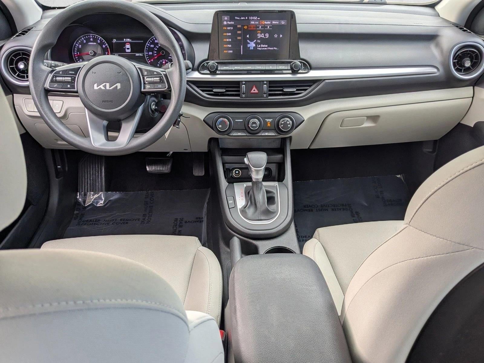 2023 Kia Forte LXS IVT