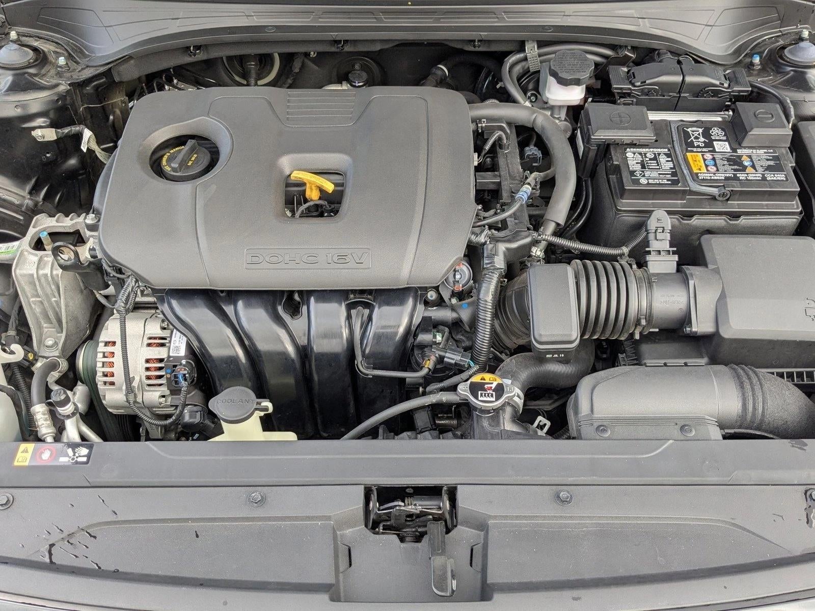 2023 Kia Forte LXS IVT