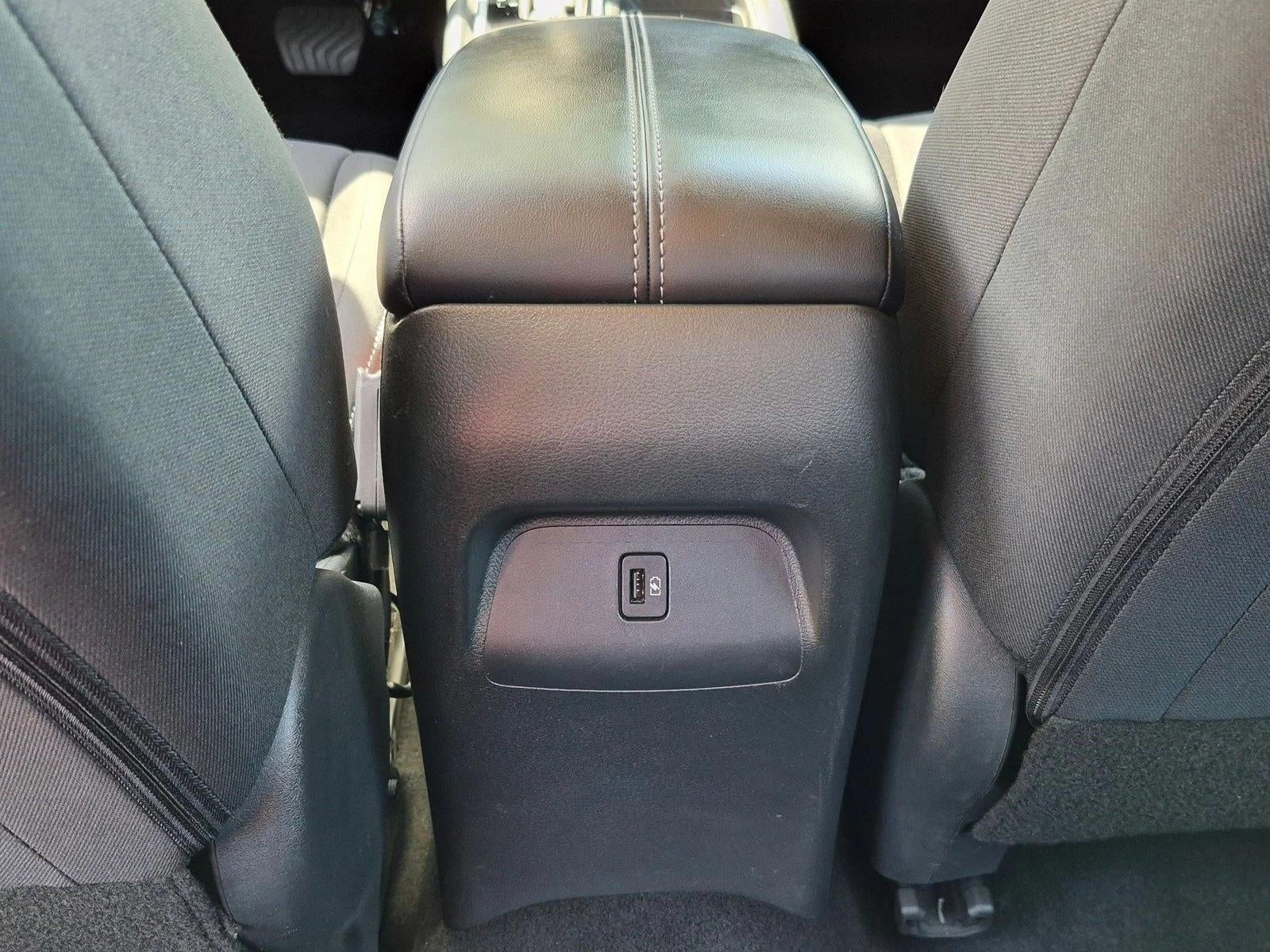 2023 Nissan Sentra SV CVT