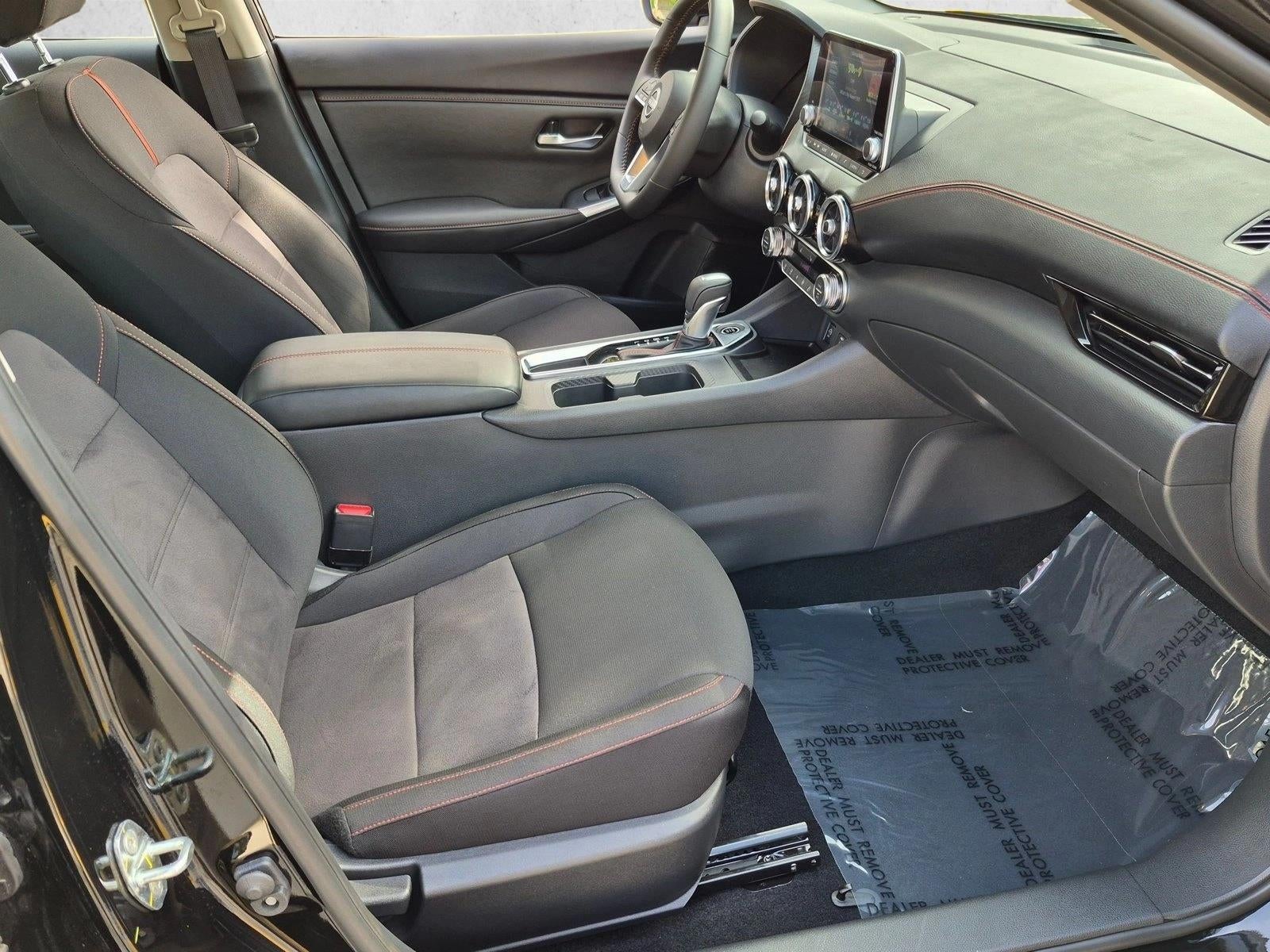 2025 Nissan Sentra SR CVT