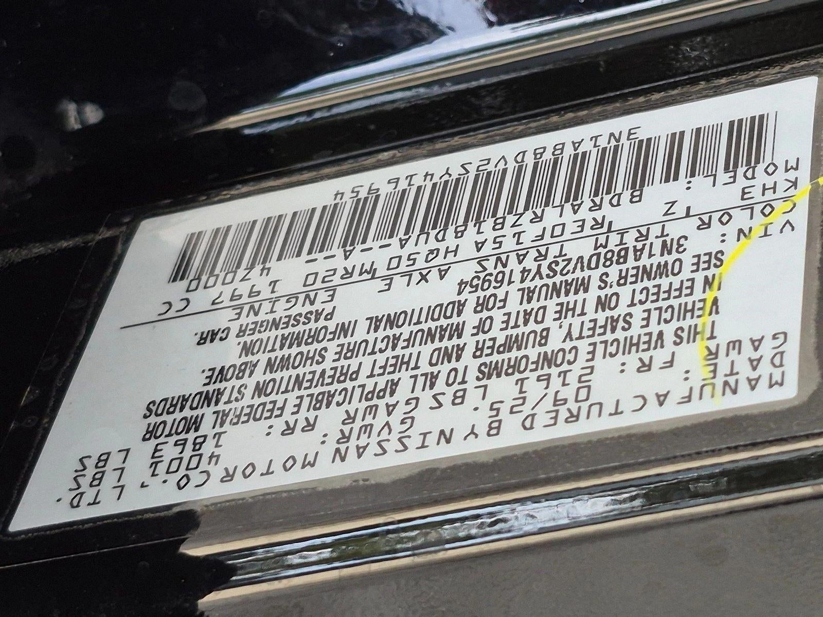 2025 Nissan Sentra SR CVT