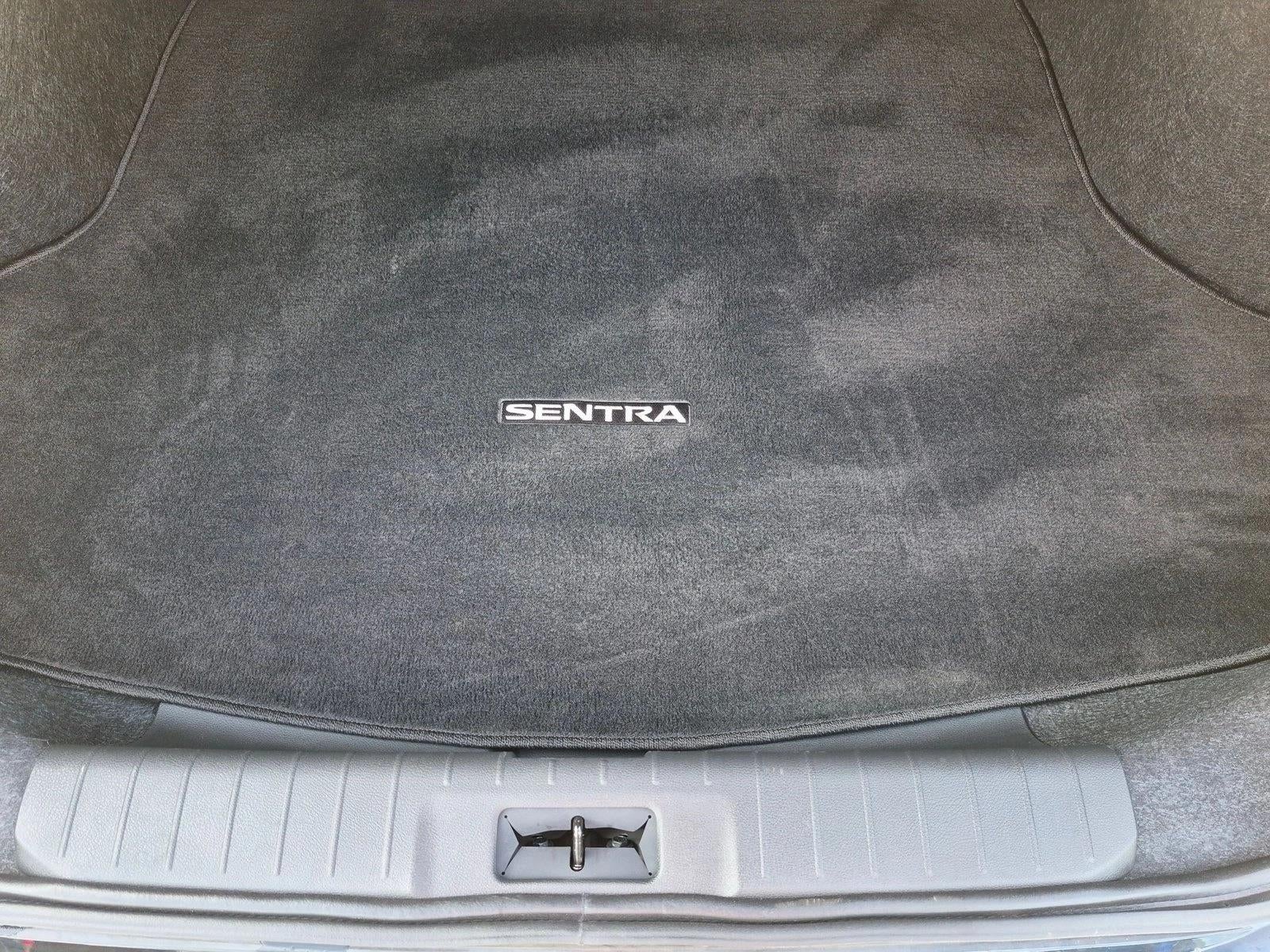 2025 Nissan Sentra SR CVT