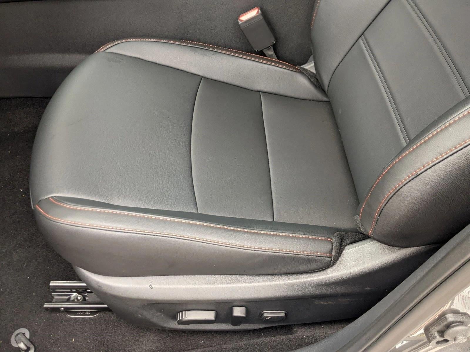 2025 Nissan Sentra SR CVT