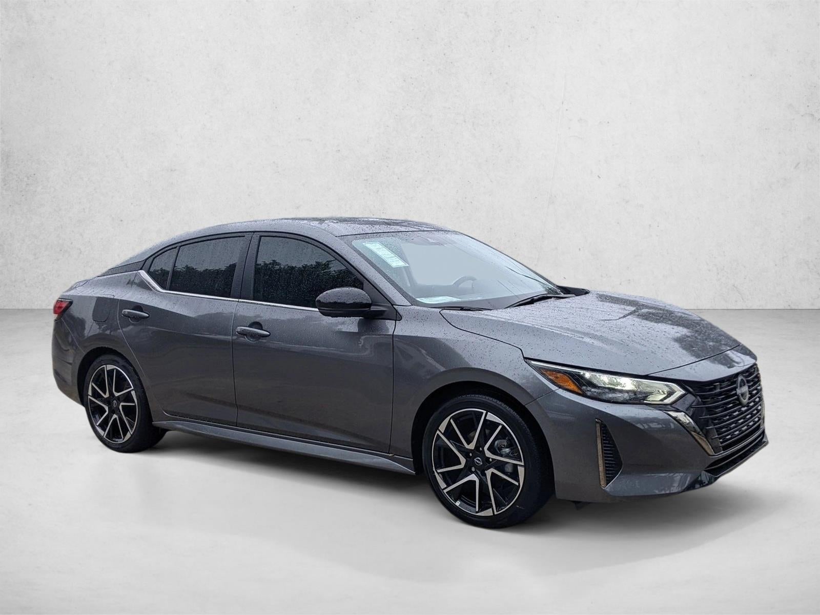 2025 Nissan Sentra SR CVT