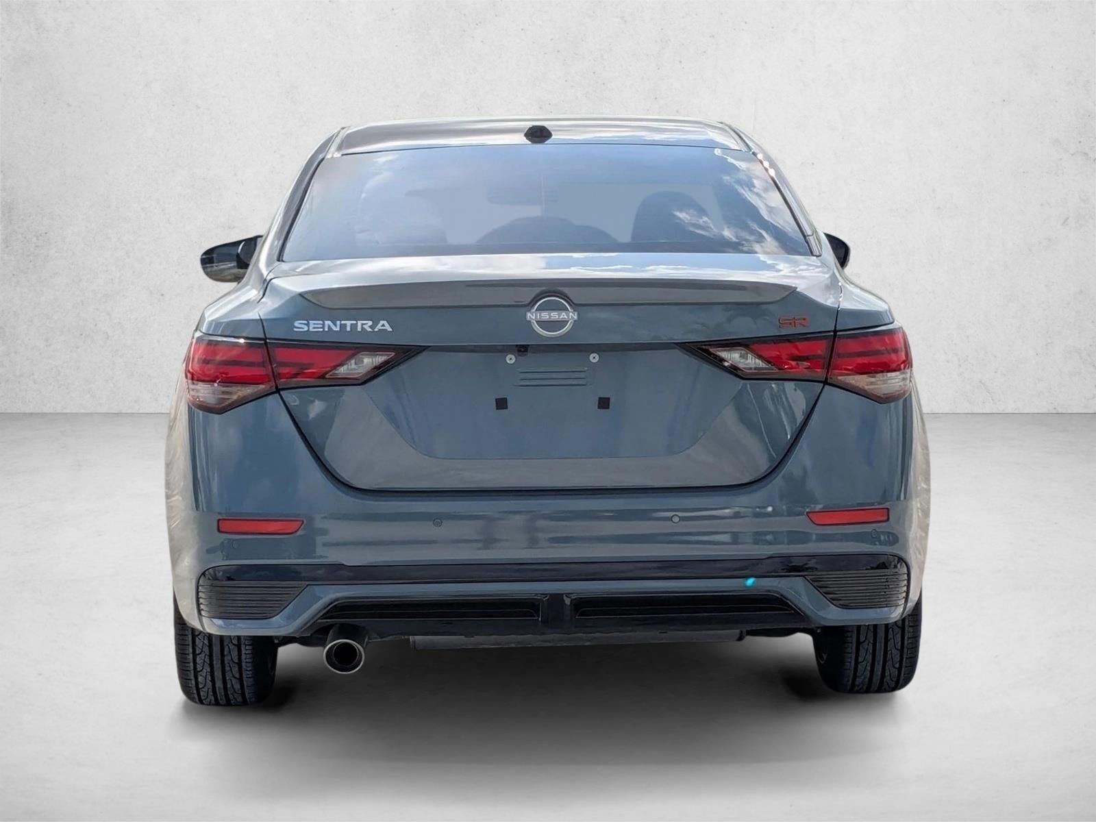 2025 Nissan Sentra SR CVT