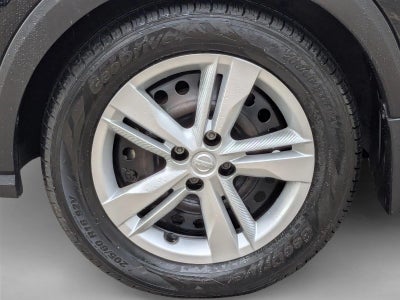 2023 Nissan Kicks S FWD