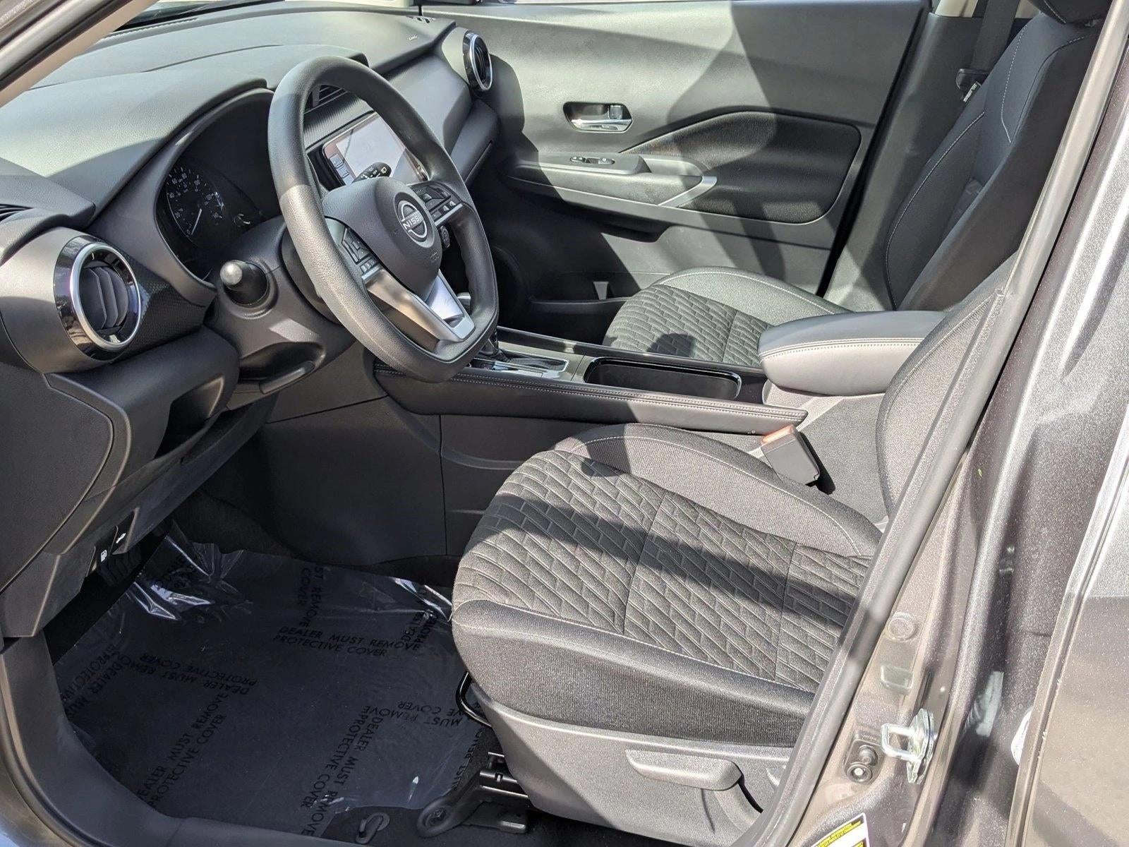 2022 Nissan Kicks SV FWD