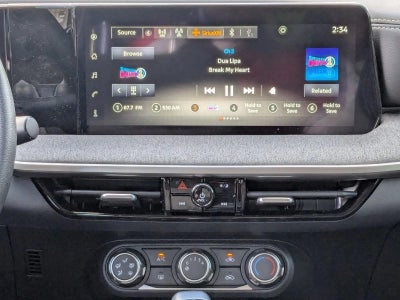 2025 Nissan Kicks SV AWD