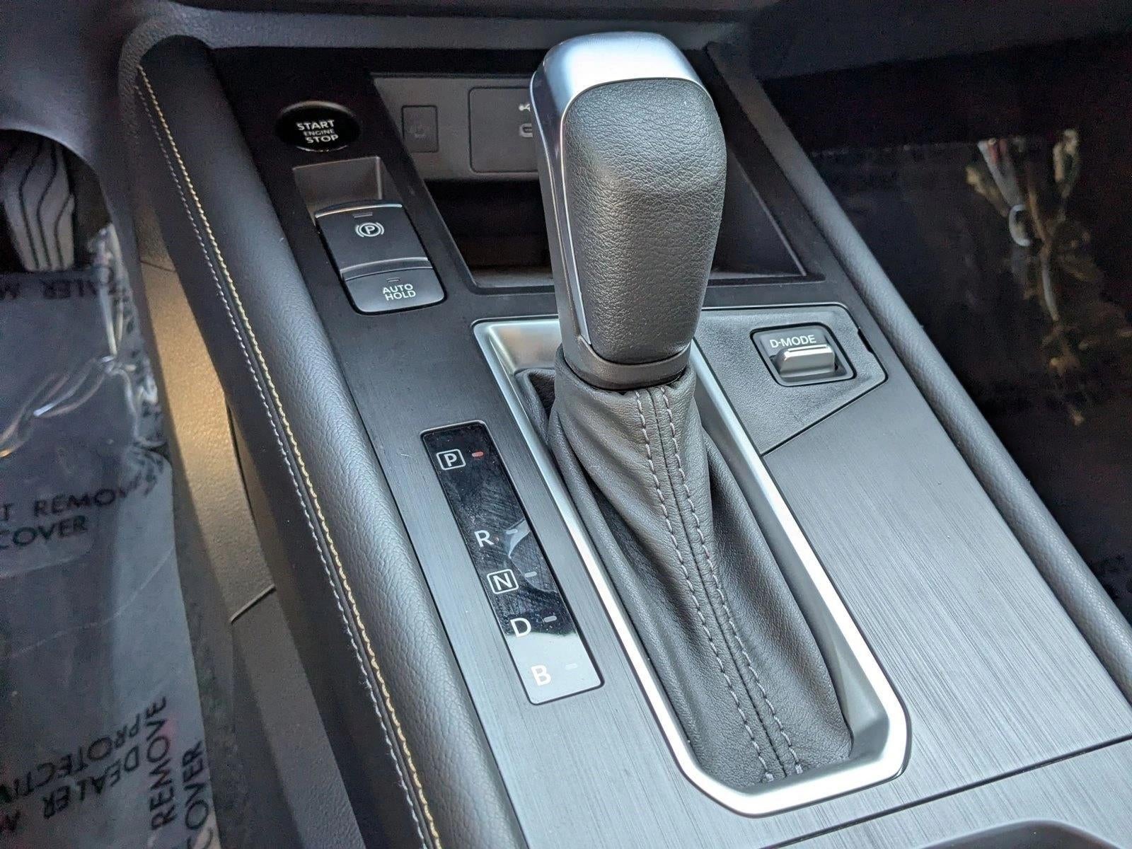 2025 Nissan Kicks SV AWD