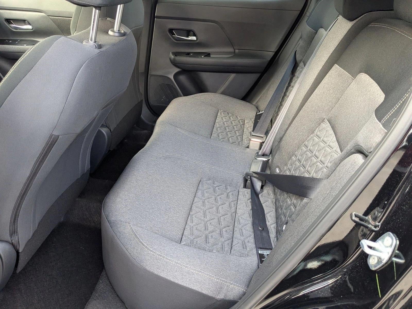 2025 Nissan Kicks SV AWD