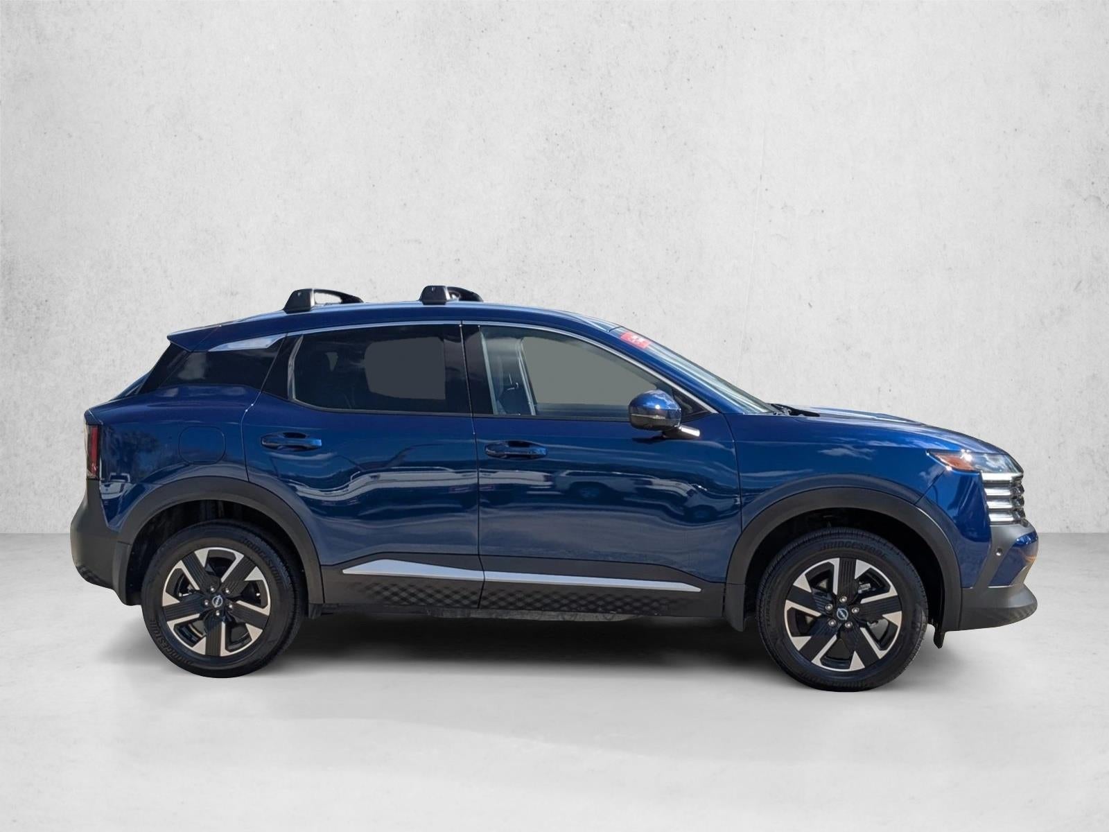 2025 Nissan Kicks SR FWD