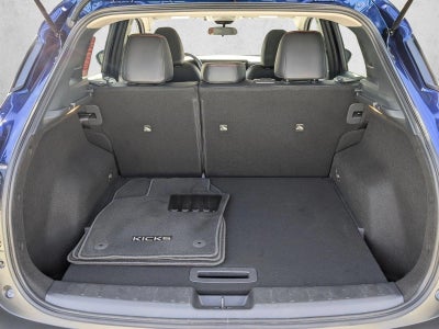 2025 Nissan Kicks SR FWD