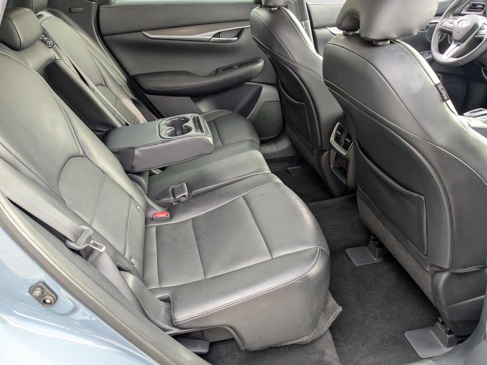 2023 INFINITI QX50 LUXE AWD