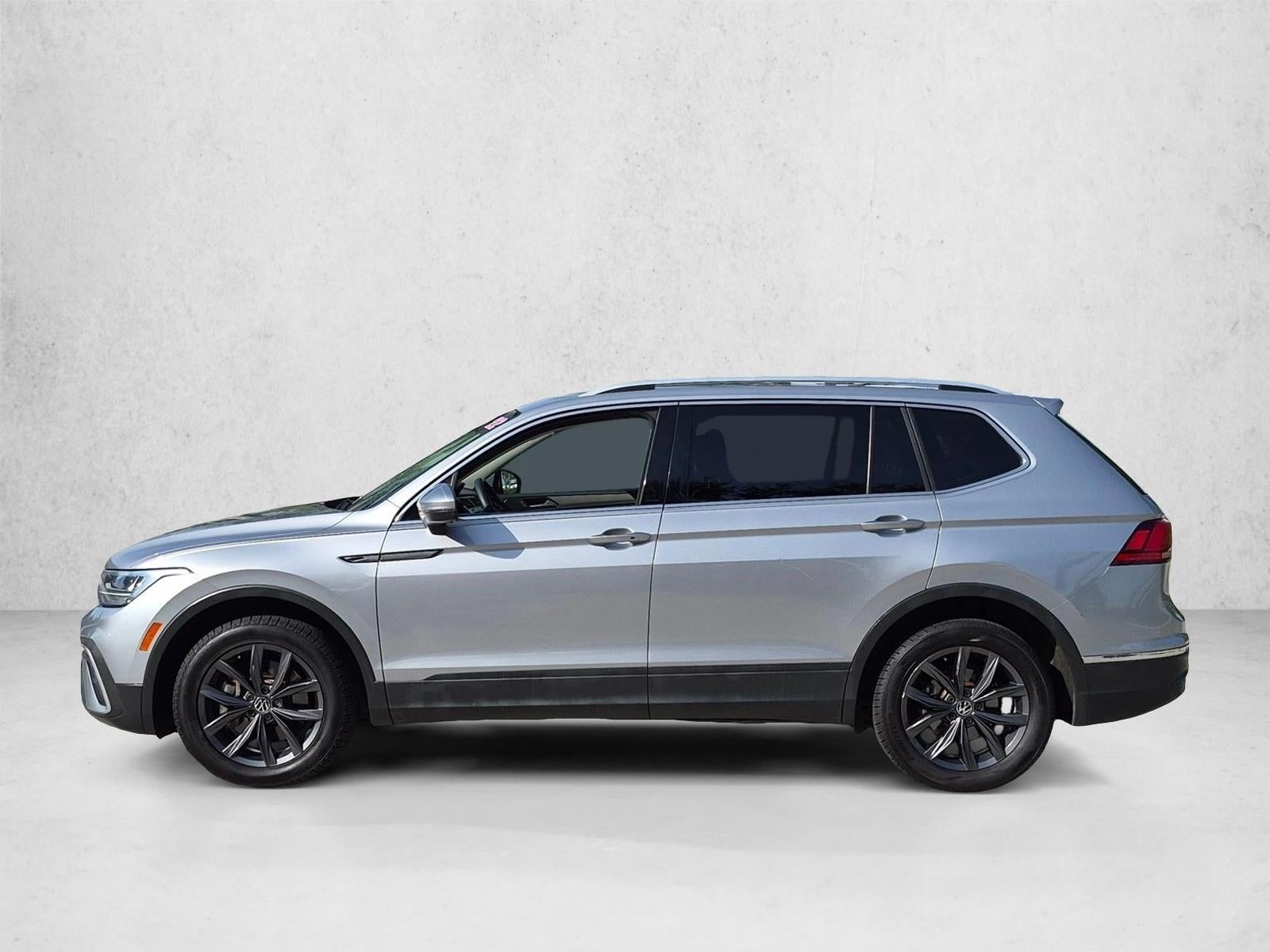 2022 Volkswagen Tiguan 2.0T SE FWD