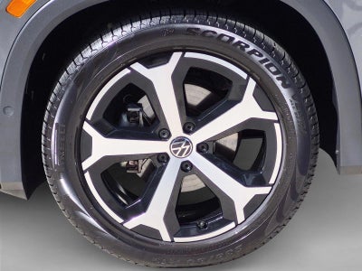 2025 Volkswagen Tiguan 2.0T SE FWD