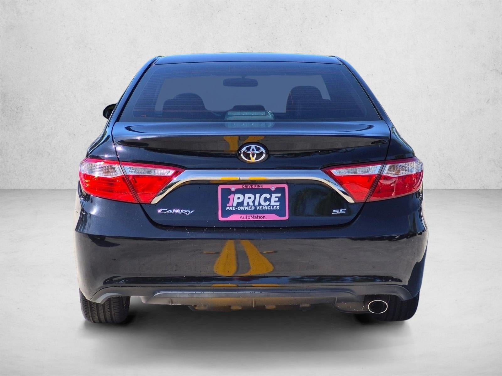 2015 Toyota Camry 4dr Sdn I4 Auto SE (SE)