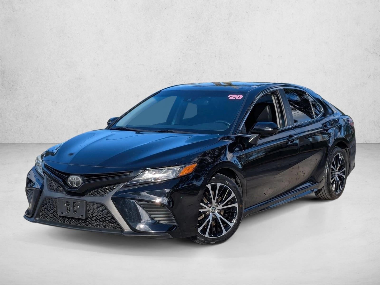 2020 Toyota Camry SE Auto (Natl)