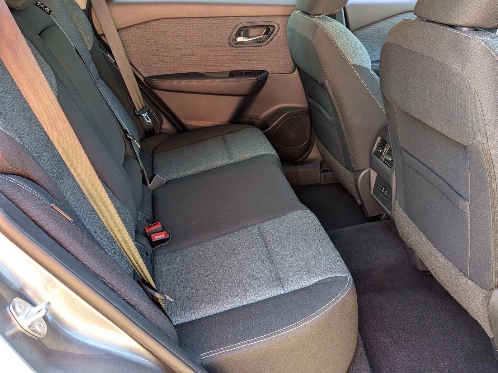 2021 Nissan Rogue FWD SV